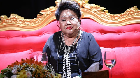 NSND Ngoc Giau: Hon nhan 19 nam khong tinh yeu, con mat vi ung thu mau hinh anh