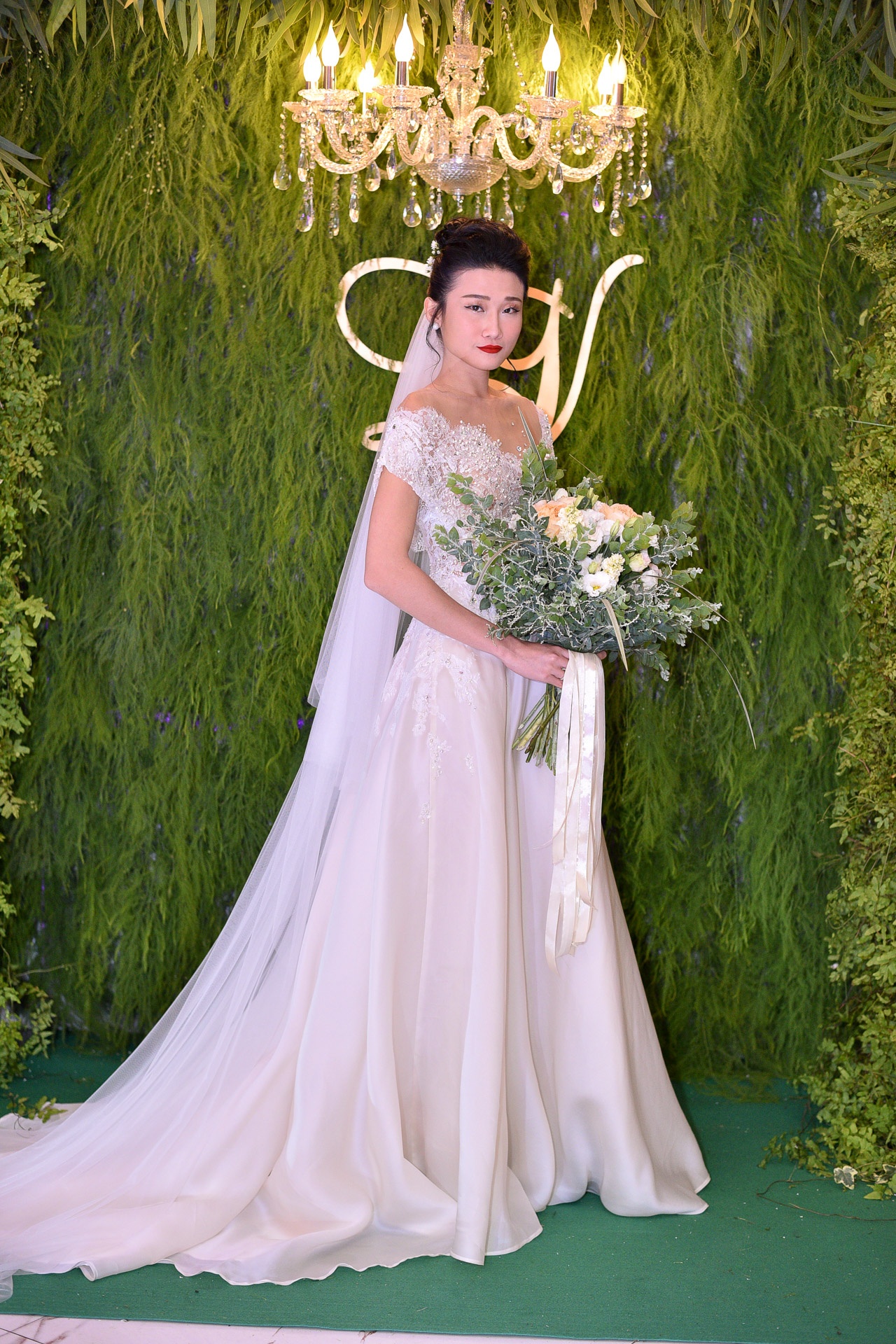 Vợ chồng Lê Thúy dự đám cưới Kha Mỹ Vân ảnh 2 Vo chong Le Thuy du dam cuoi Kha My Van anh 2