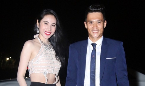 Thuy Tien: 'Cong Vinh nhan hop dong 7 ty dong nhung van thieu tien' hinh anh