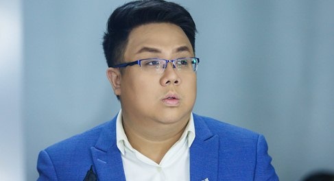 Dien vien Gia Bao: 'Hon nhan do vo vi toi vo tam va nghien dien thoai' hinh anh