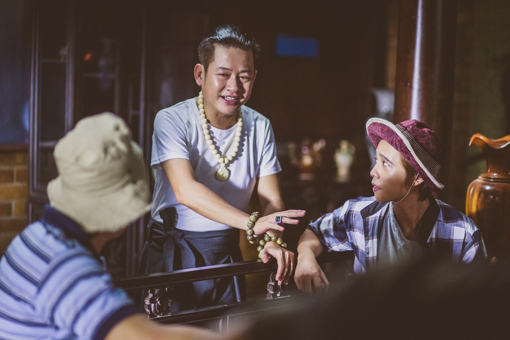 Tan Beo mau thuan voi em trai Tan Bo anh 2