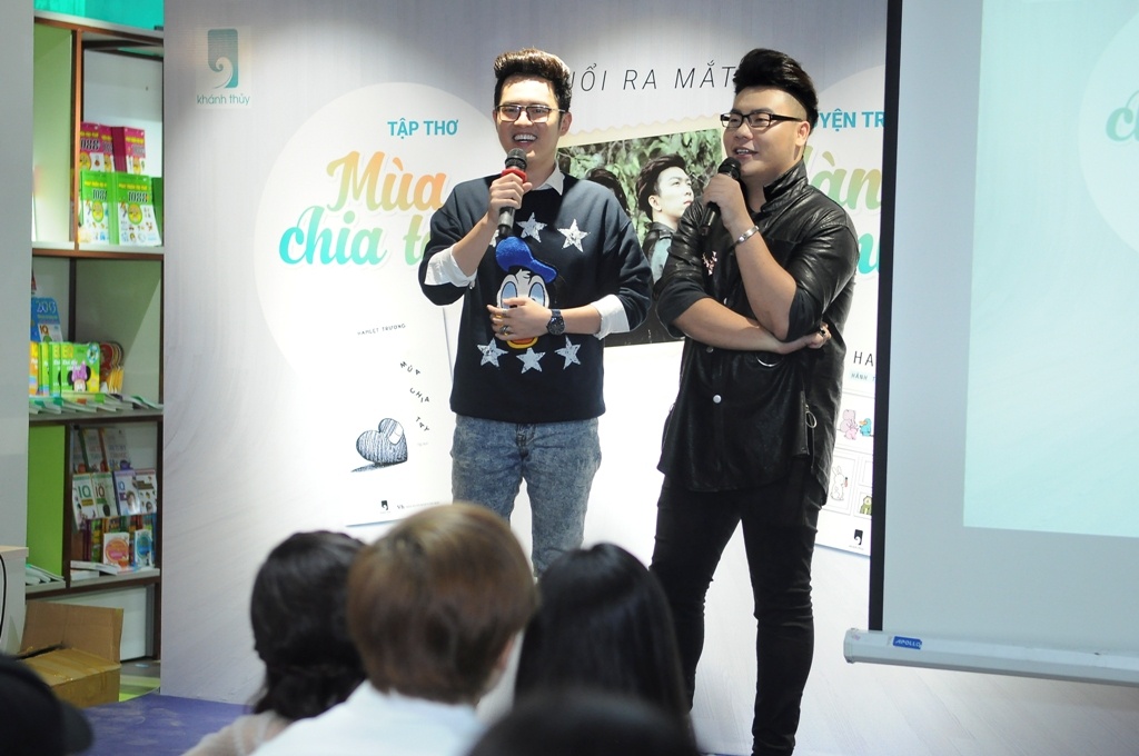 Hamlet Truong lan dau ra mat tho va truyen tranh anh 1