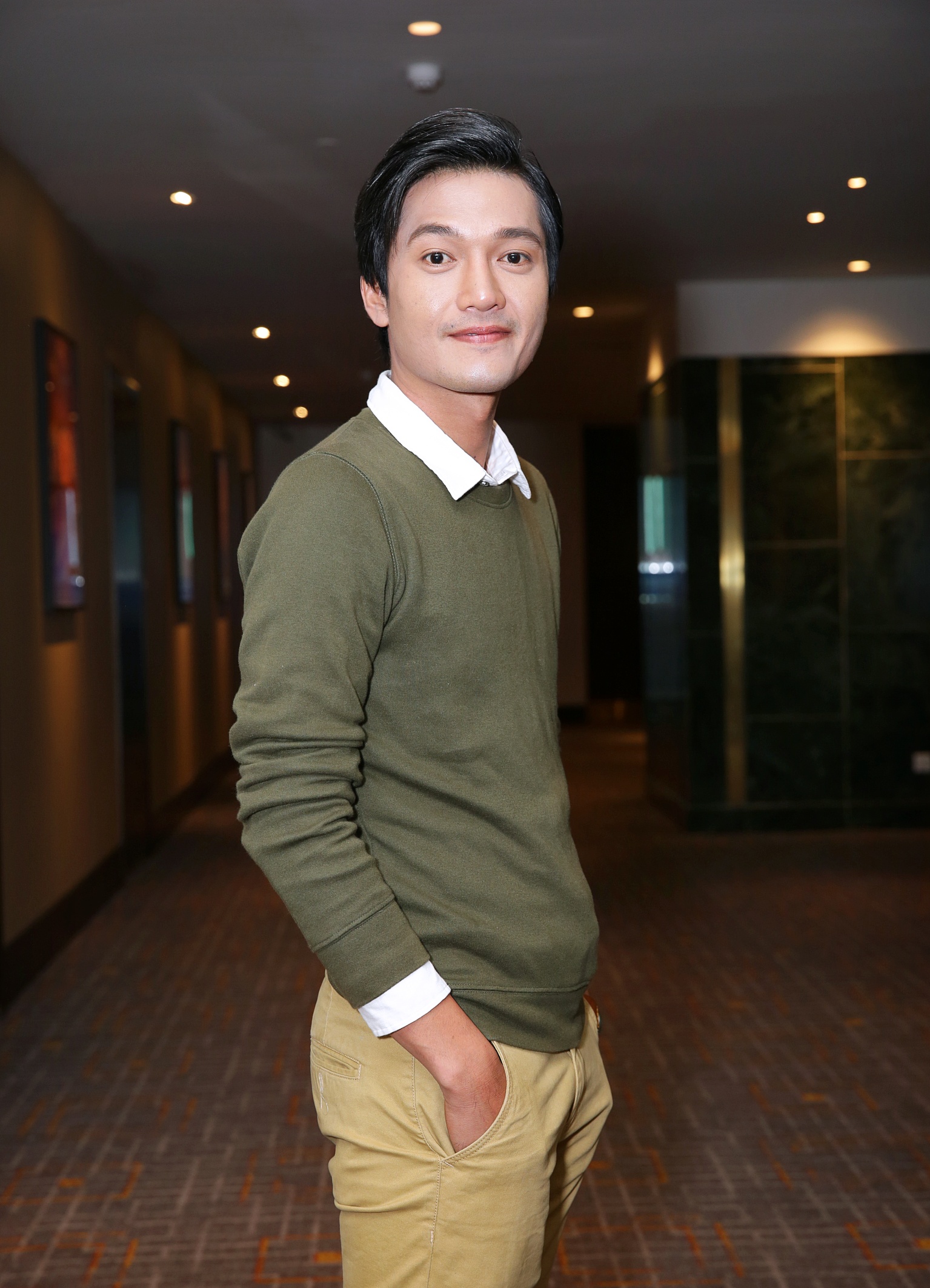 Quang Tuấn đóng để hường tính ảnh 1 Quang Tuan dong de huong tinh anh 1