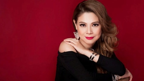 Me ca si Thanh Thao bi hack Facebook, lua fan 100 trieu dong hinh anh