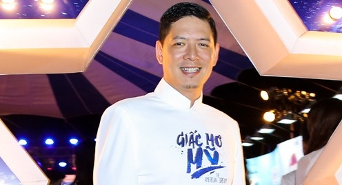 Binh Minh: 'Toi va vo van binh thuong sau scandal' hinh anh