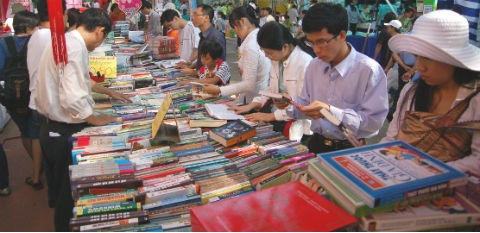 Bi du luan phan ung, don vi lam chuong trinh 'lau sach' nhan sai sot hinh anh