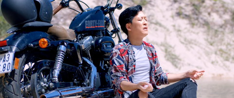 Truong Giang phan than, dong hai vai trong phim Sieu sao sieu ngo hinh anh