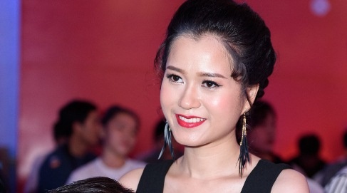 Lam Vi Da: 'Co luc chanh long khi la cai bong cua Truong Giang' hinh anh