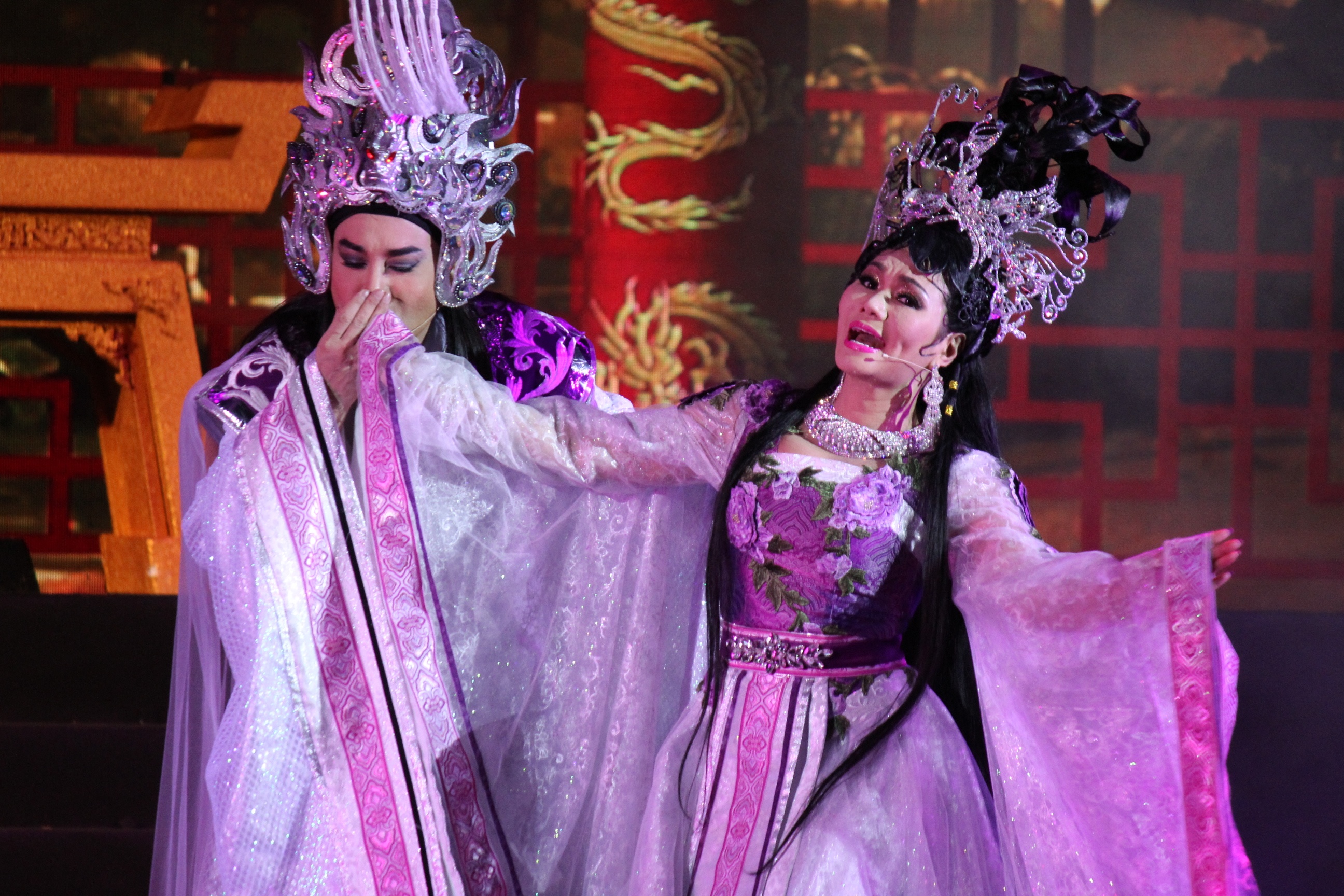 Ngoc Huyen tai hop Kim Tu Long anh 1