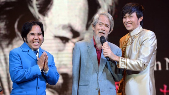 Gia Bảo bị gia đình đạo diễn Huỳnh Nga phản ứng ảnh 2 Gia Bao bi gia dinh dao dien Huynh Nga phan ung anh 2