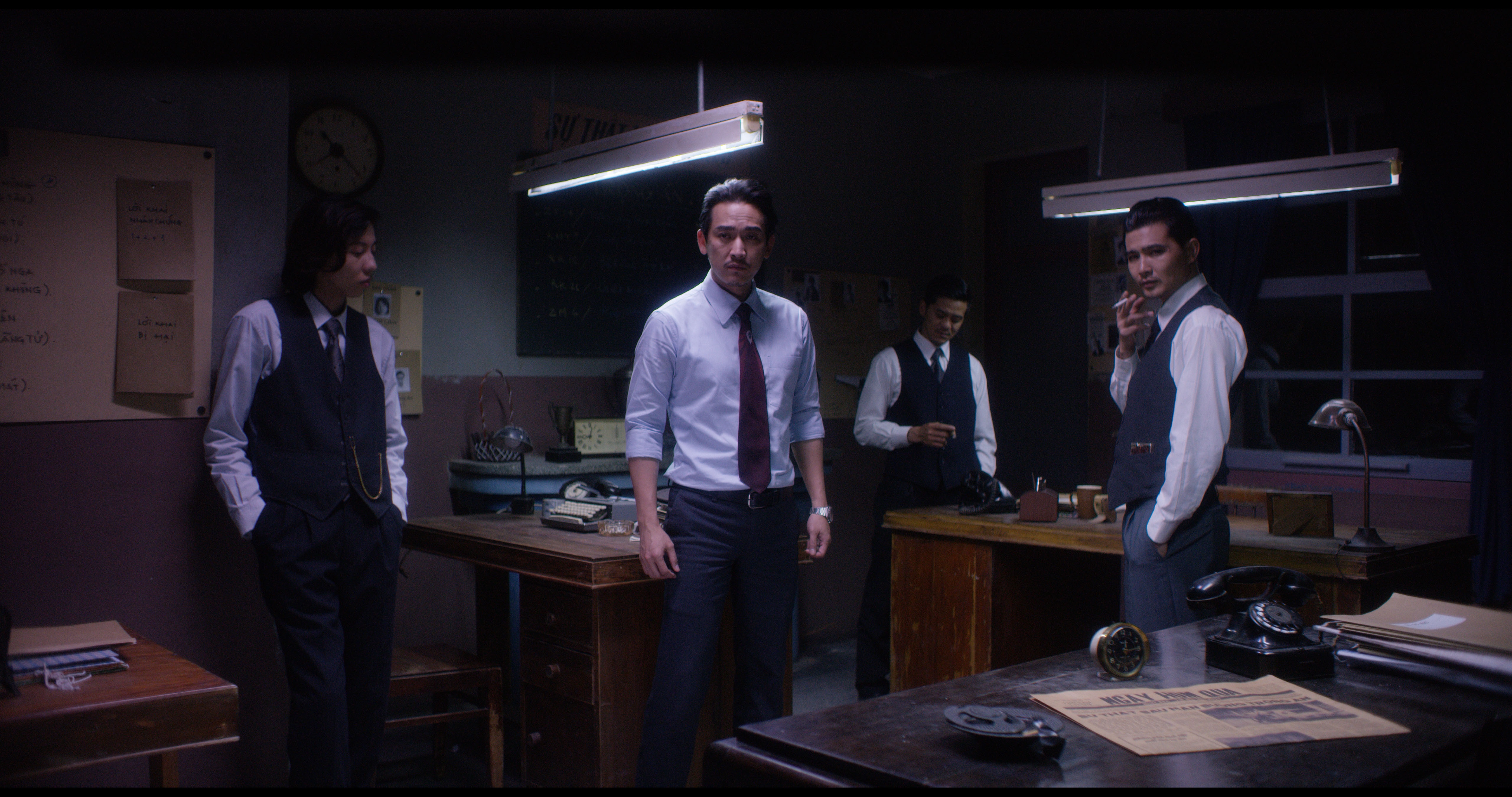 Review phim Ong kinh sat nhan anh 3