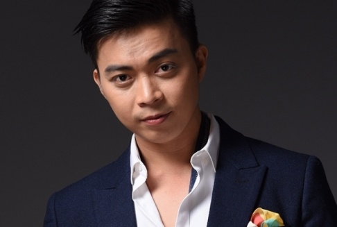 Lan Nha Vietnam Idol: 'Nghe long tieng nuoi dam me ca hat' hinh anh