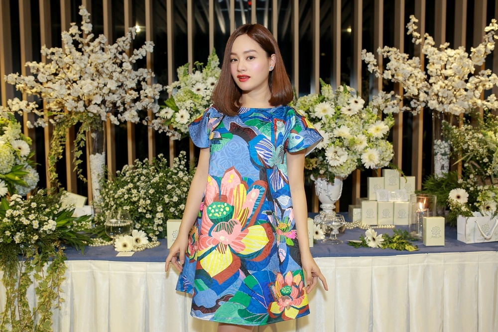 Lan Phương mang thai 5 tháng với bạn trai ảnh 1 Lan Phuong mang thai 5 thang voi ban trai anh 1