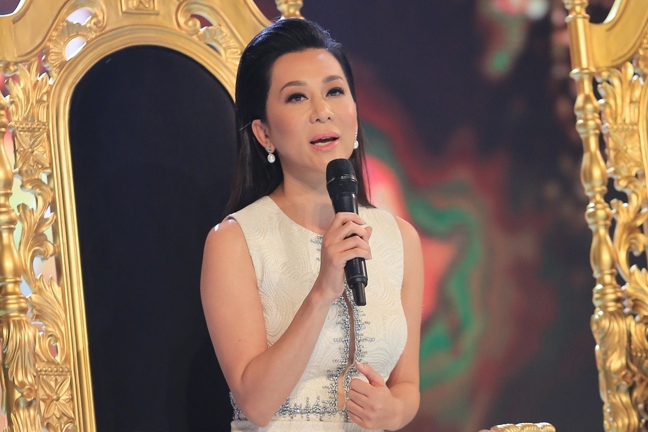 MC Ky Duyen lam giam khao duyen dang bolero anh 1