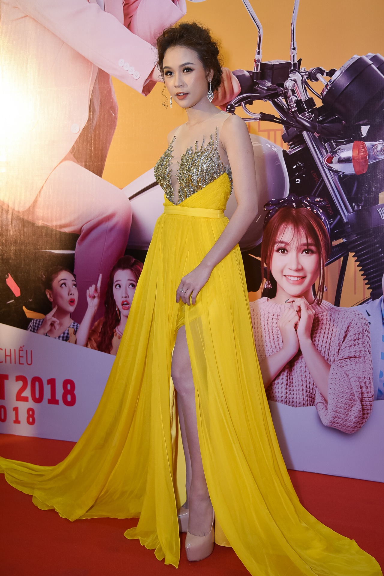 ra mat phim sieu sao sieu ngo anh 6