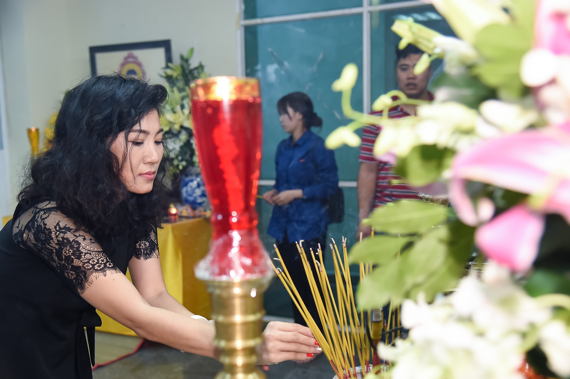 Dam tang dien vien Nguyen Hau anh 4