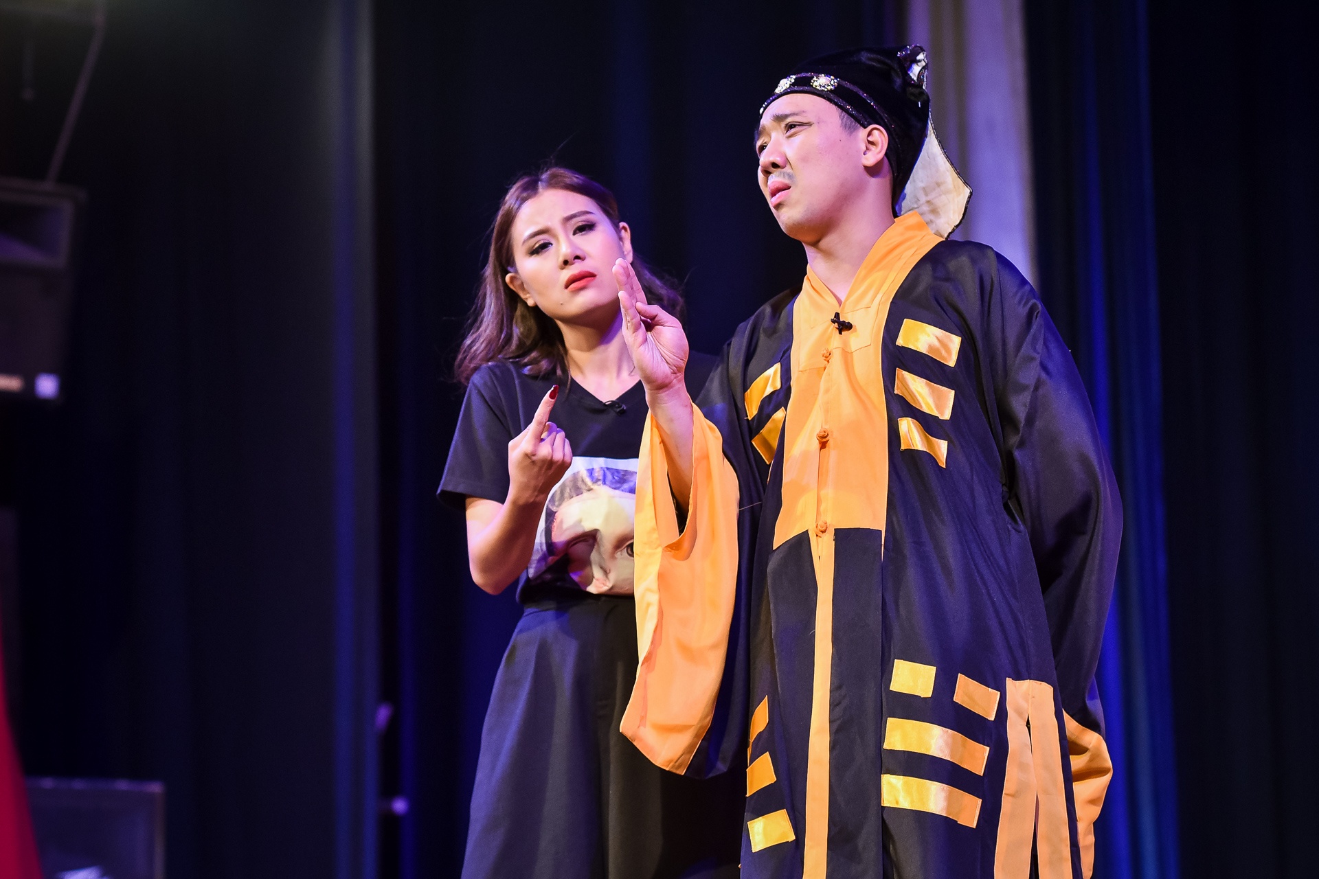 Hoai Linh,  Tran Thanh,  Truong Giang dong kich Tet anh 8