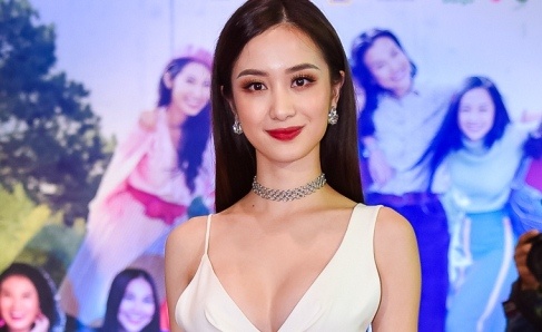 Jun Vu tu tin tren tham do sau khi thua nhan nang nguc hinh anh