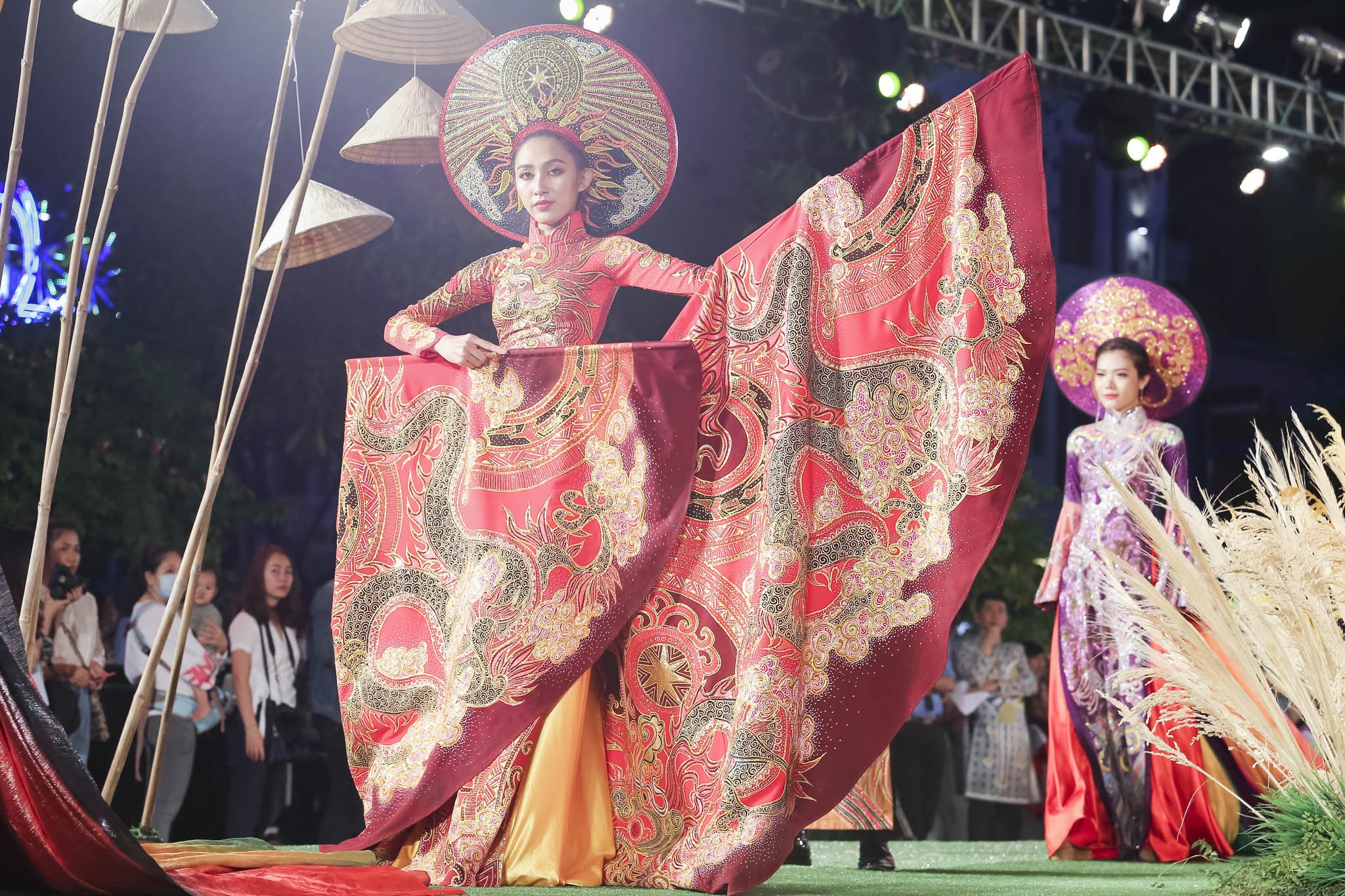 Khai mac Le hoi ao dai TP.HCM anh 5