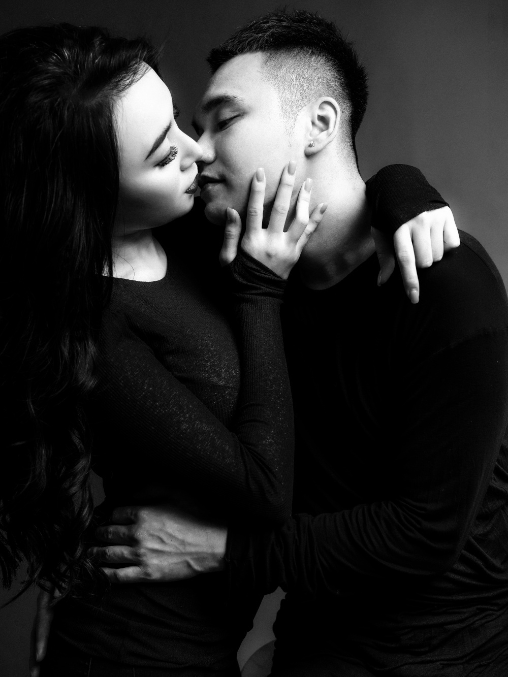 Anh cuoi cua Khac Viet va vo DJ anh 7