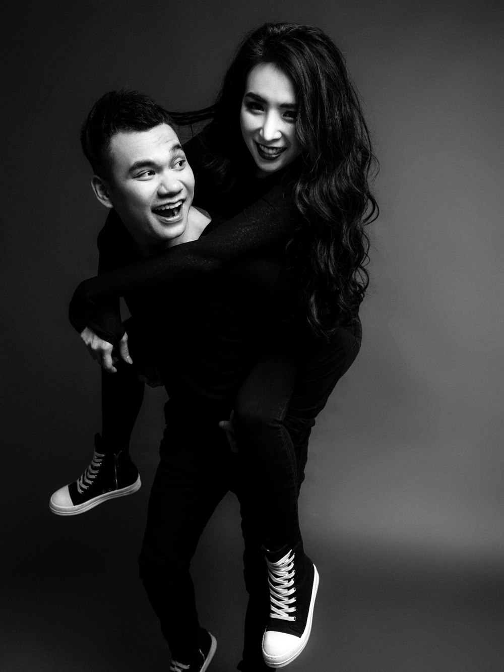 Anh cuoi cua Khac Viet va vo DJ anh 6