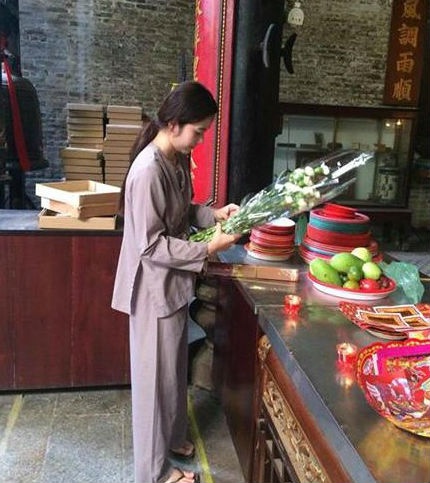 Nam Em tự tử sau ồn ào với Trường Giang ảnh 1 Nam Em tu tu sau on ao voi Truong Giang anh 1