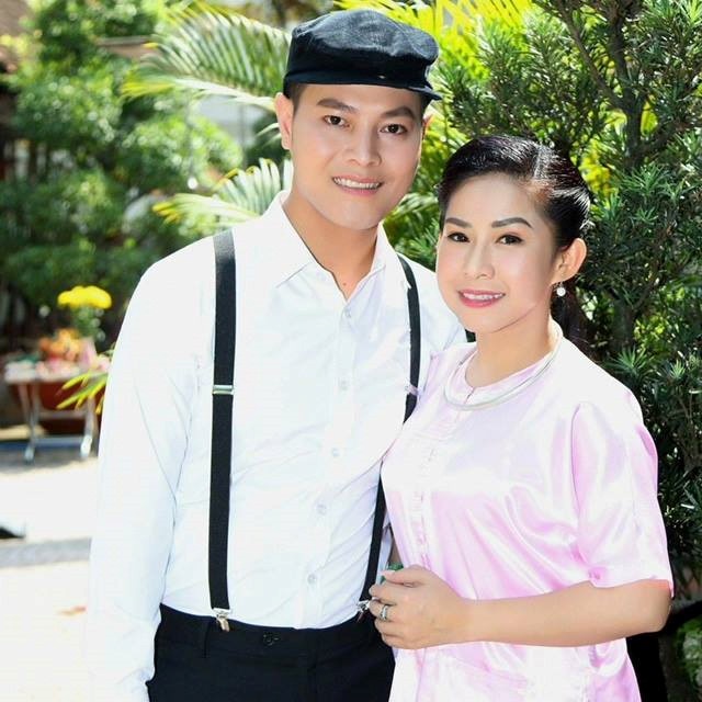 Con gái nuôi Kim Tử Long binh tinh ảnh 1 Con gai nuoi Kim Tu Long binh tinh anh 1