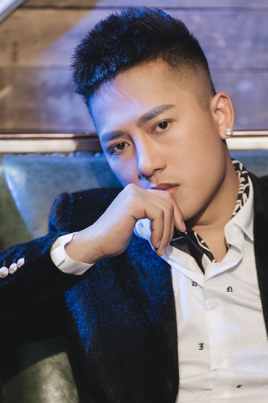 ngam hoa le roi Chau Khai Phong tren #zingchart anh 2