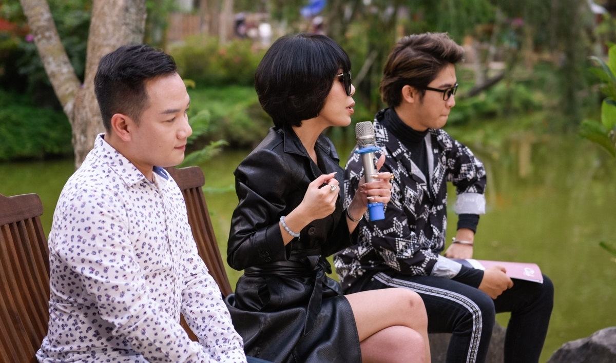 Hạ Vi bỏ cuộc thi âm nhạc ảnh 2 Ha Vi bo cuoc thi am nhac anh 2