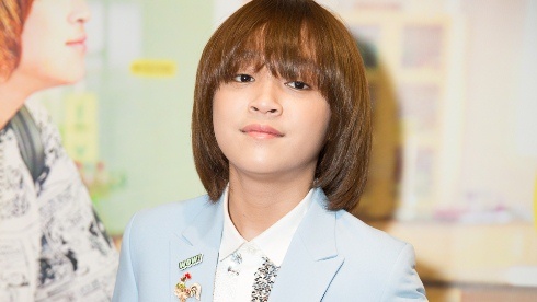 Thien Khoi Idol khoe tai sang tac, vu dao trong MV Nang vui. hinh anh