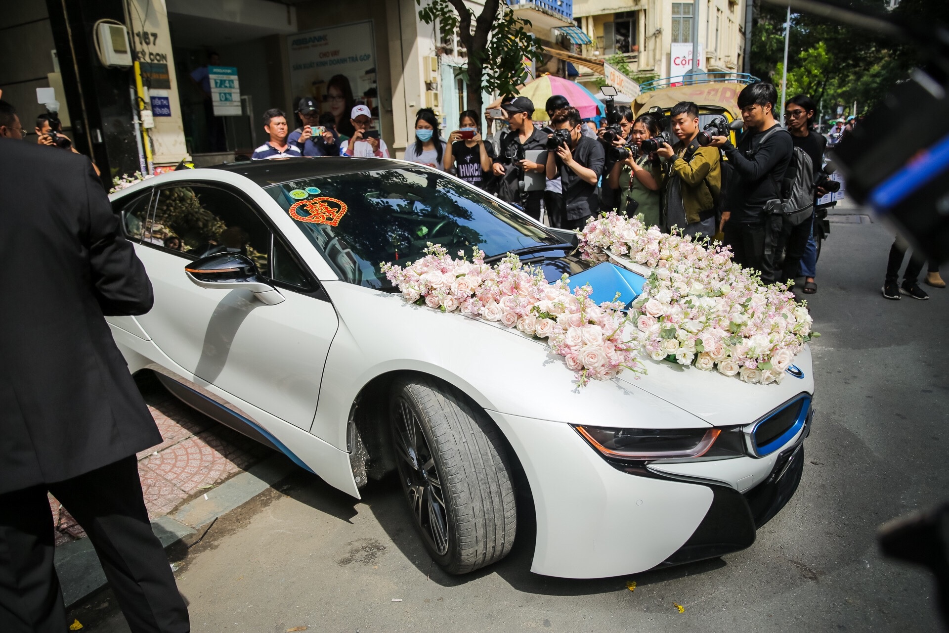 Dam cuoi Diep Lam Anh o Sai Gon anh 13