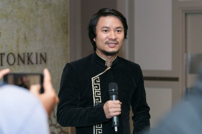 Mau thuan giua Viet Tu va chua dao Tuan Chau anh 3