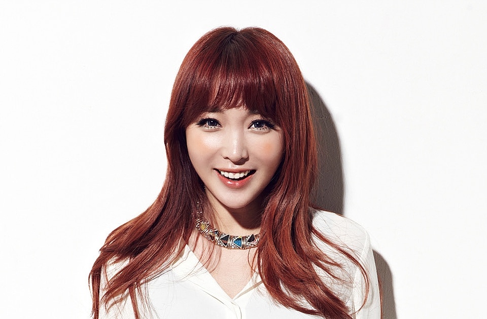 'Cheer up' do nu ca si Han Quoc Hong Jin Young the hien hinh anh