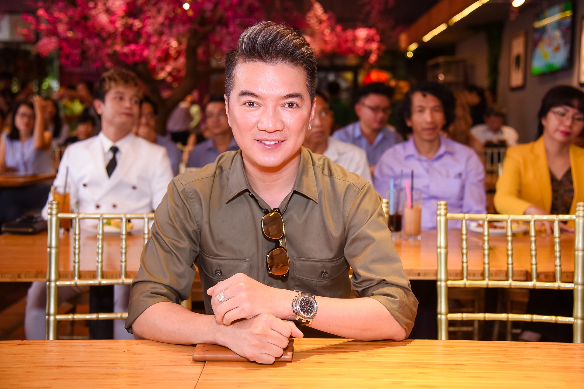 Huong Lan lam live show 4 ty dong anh 8