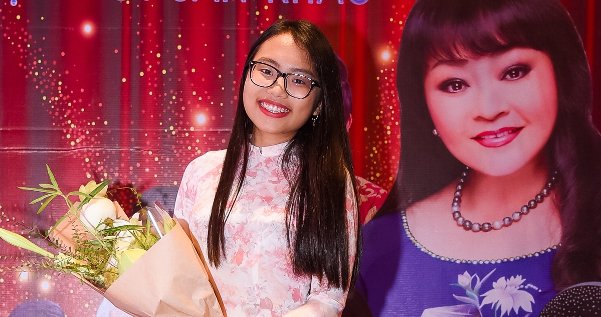 Huong Lan lam live show 4 ty dong anh 6