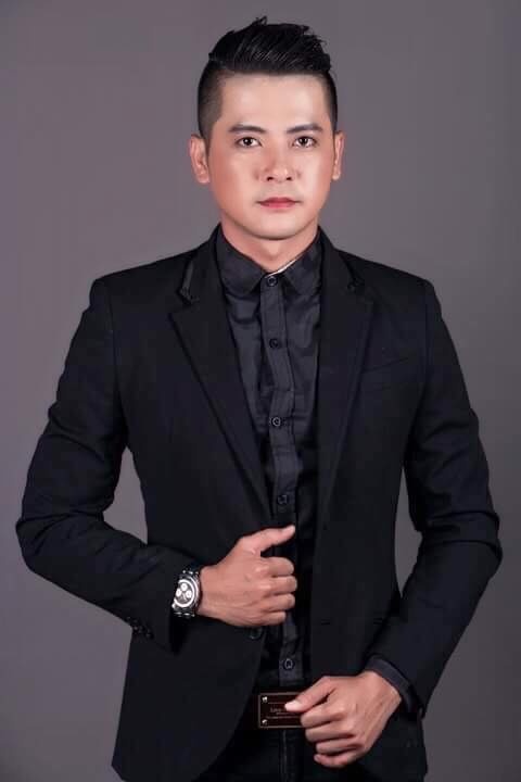 Hoang Anh bo nghe dien vien anh 2