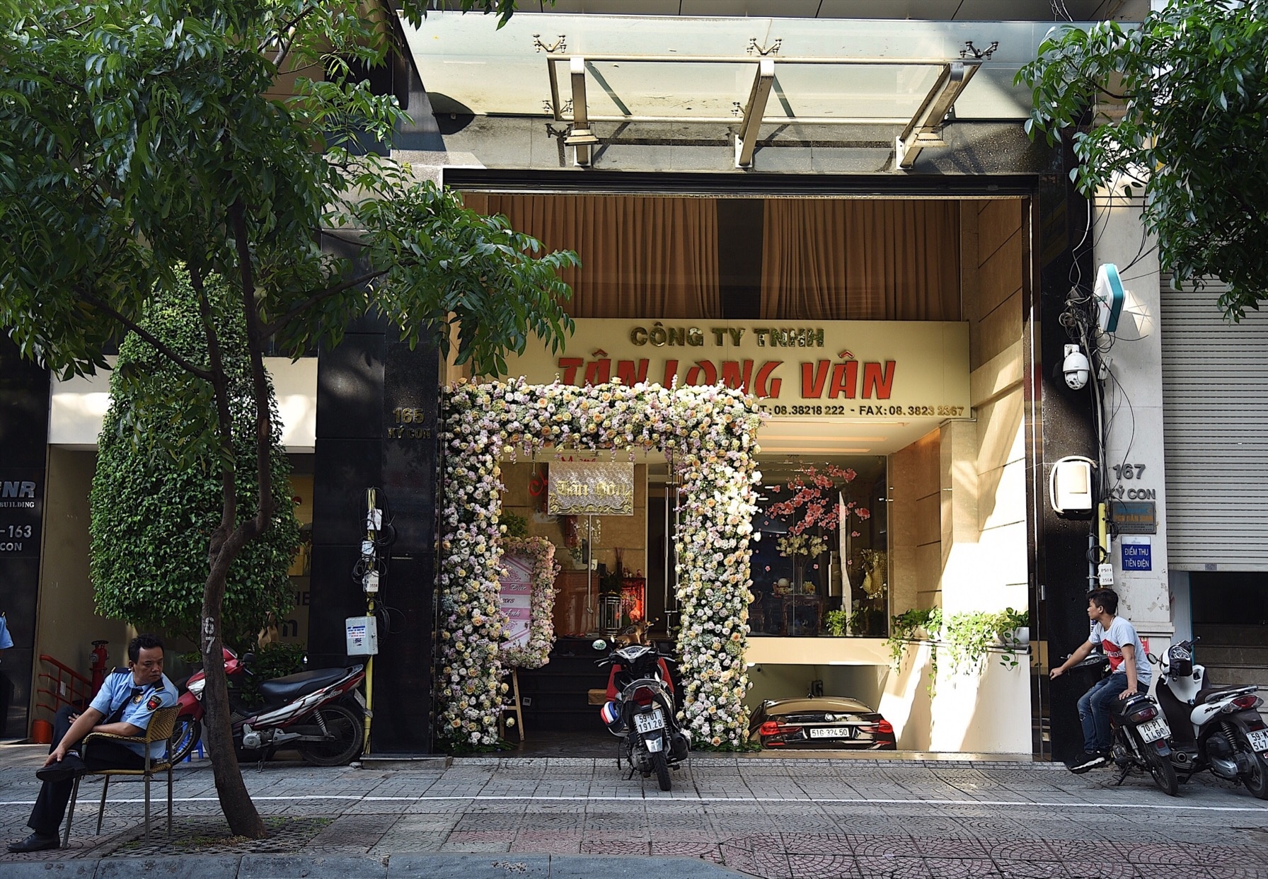 Dam cuoi Diep Lam Anh o Sai Gon anh 1