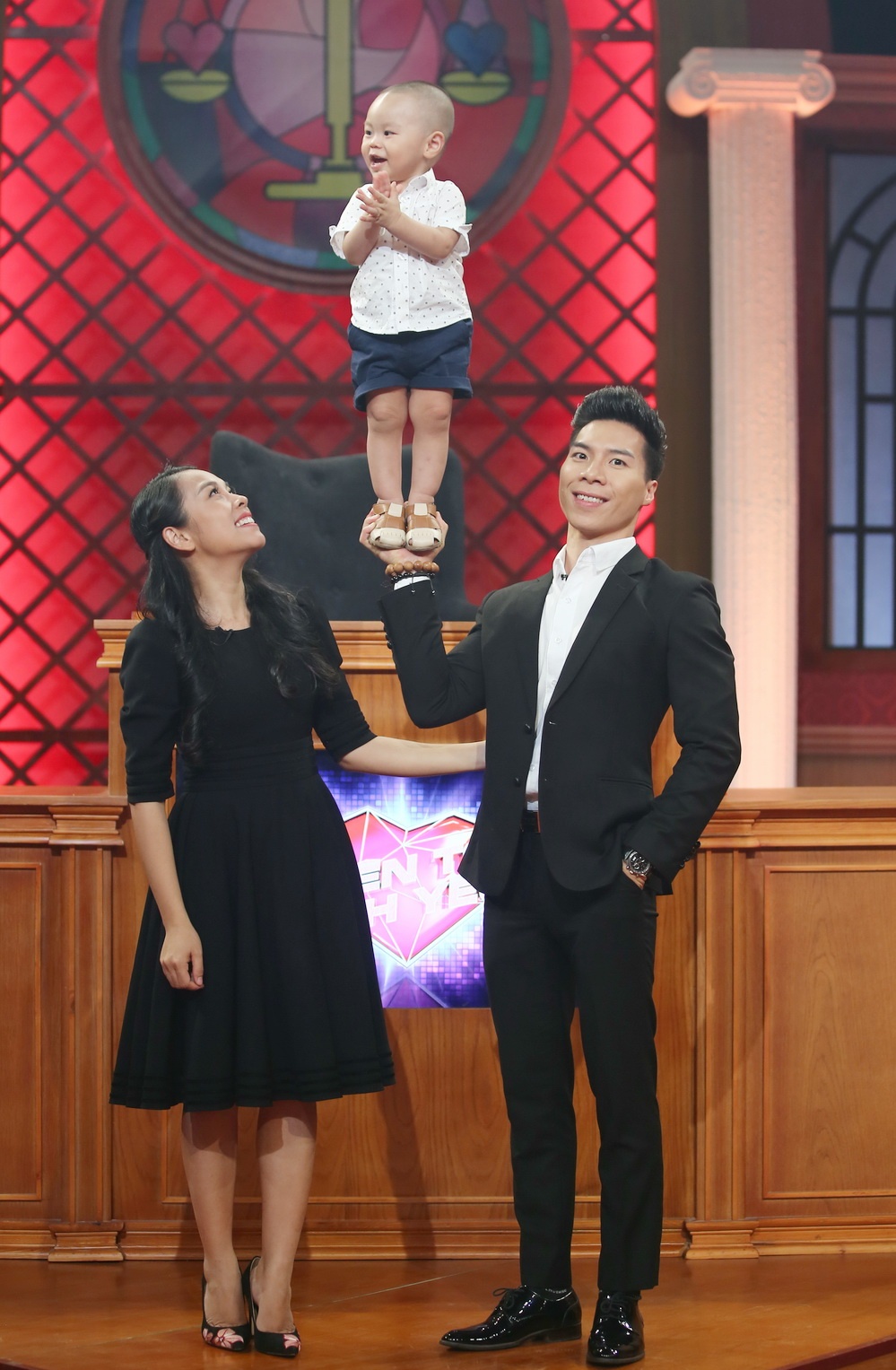 Quoc Nghiep thang vo trong Phien toa tinh yeu anh 2