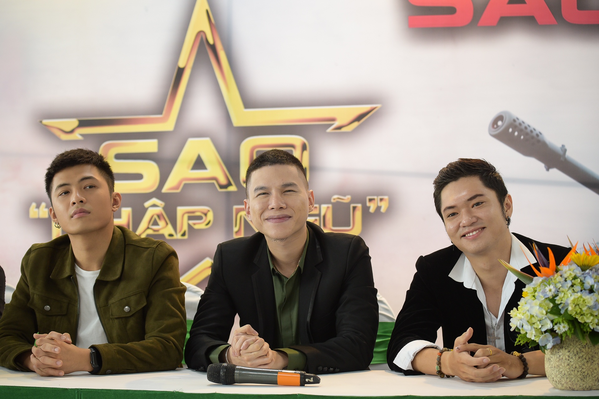 Hoàng Tôn trở lại sau khi dao kẻo hỏng ảnh 1 Hoang Ton tro lai sau khi dao keo hong anh 1