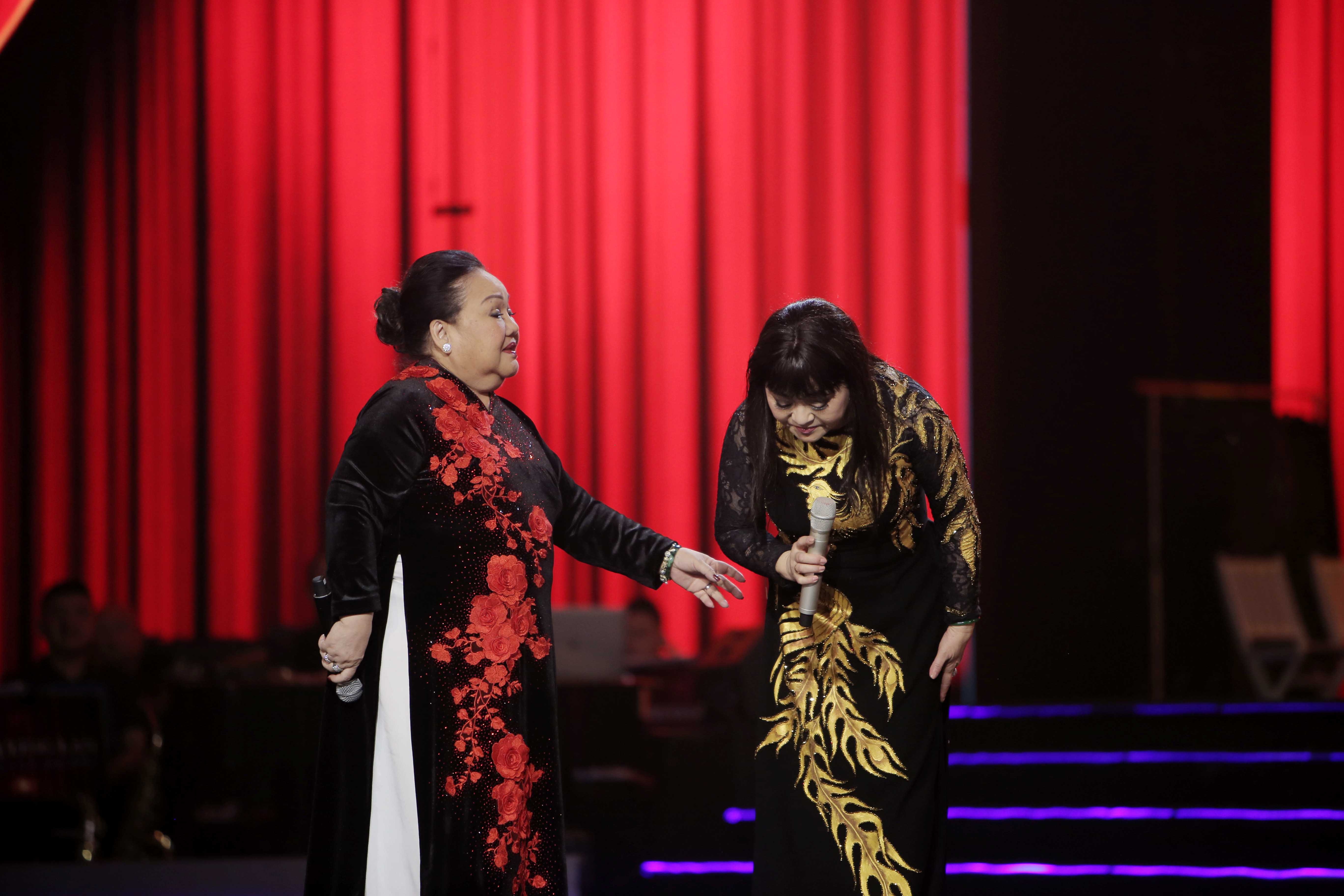 Huong Lan va live show 50 nam ca hat anh 4