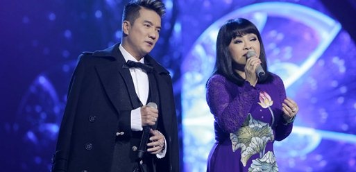 Huong Lan lam nuc long khan gia trong live show ky niem 50 nam ca hat hinh anh