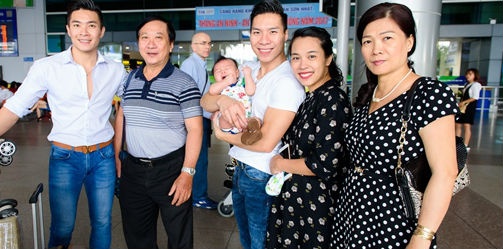 Cha me Quoc Co, Quoc Nghiep: Ca nha khoc, khong ngu duoc vi thuong con hinh anh