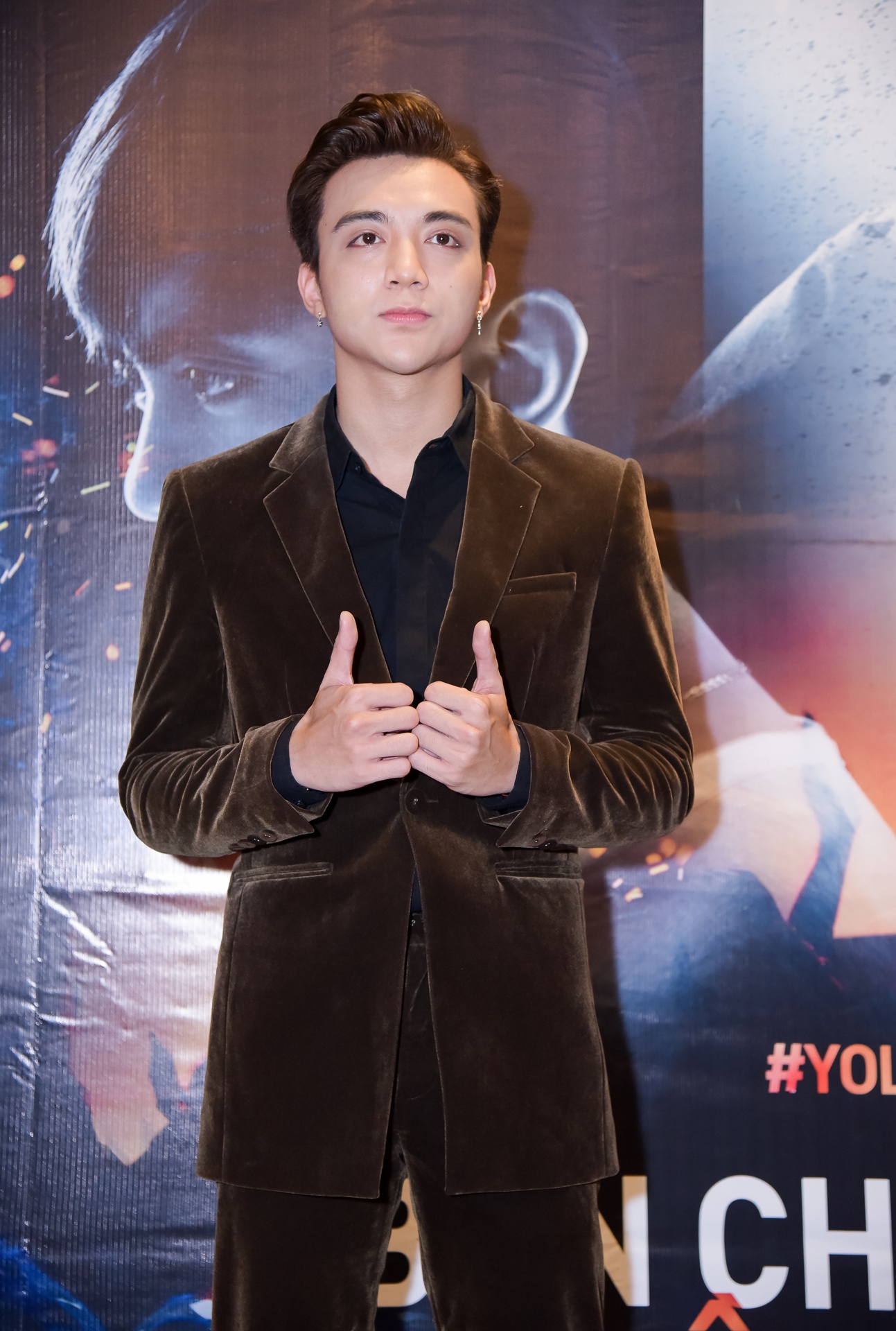 Soobin Hoang Son lan dau dong phim anh 1