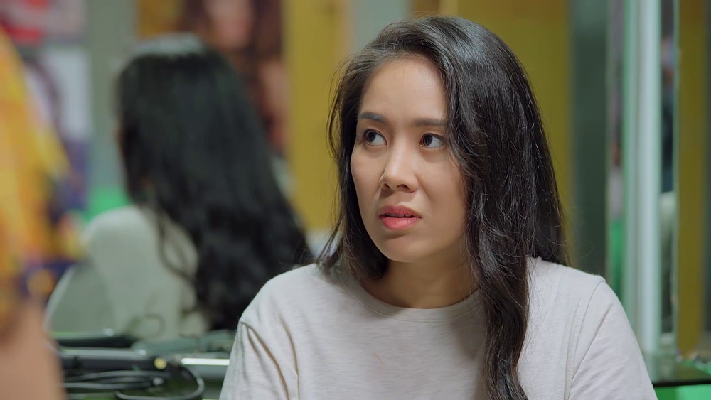 Le Phuong phai bo chay khi duoc me chong doi xu tot hinh anh