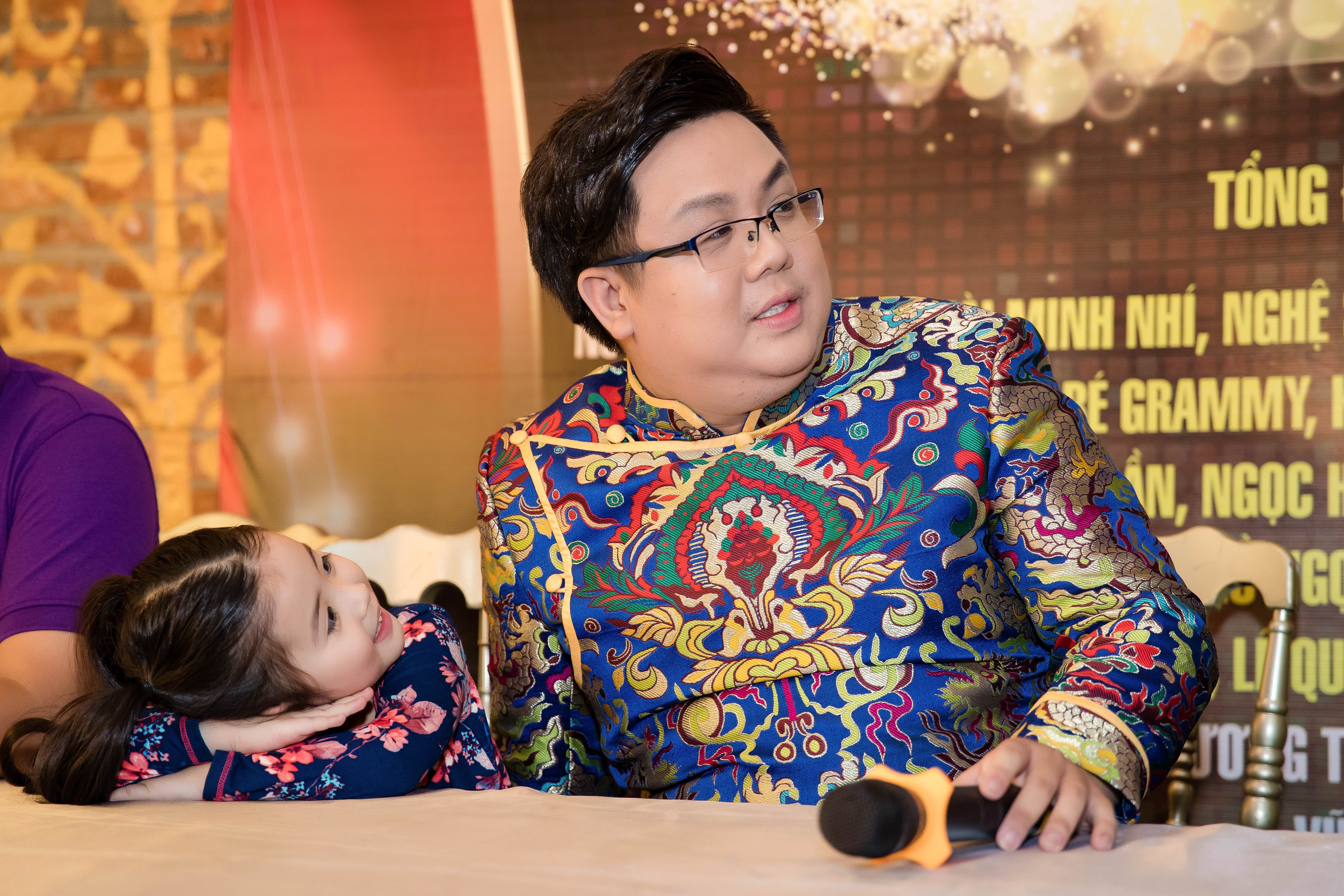 Gia Bảo đồng ý Hoài Lâm yêu em gái ảnh 3 Gia Bao dong y Hoai Lam yeu em gai anh 3