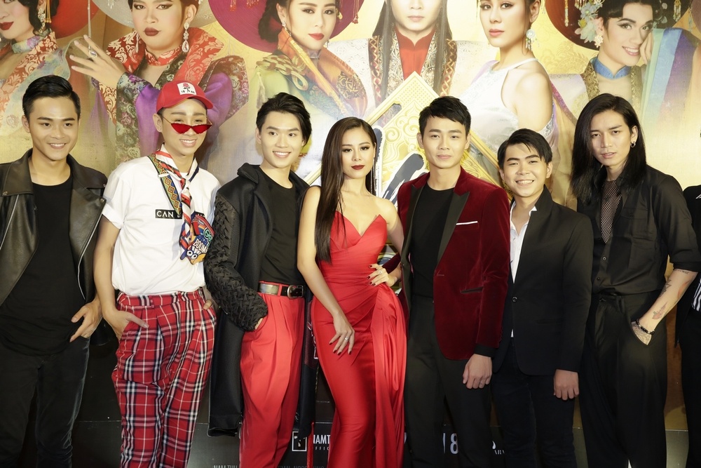 Nam Thư không ngại bị so sánh với Thu Trang ảnh 2 Nam Thu khong ngai bi so sanh voi Thu Trang anh 2