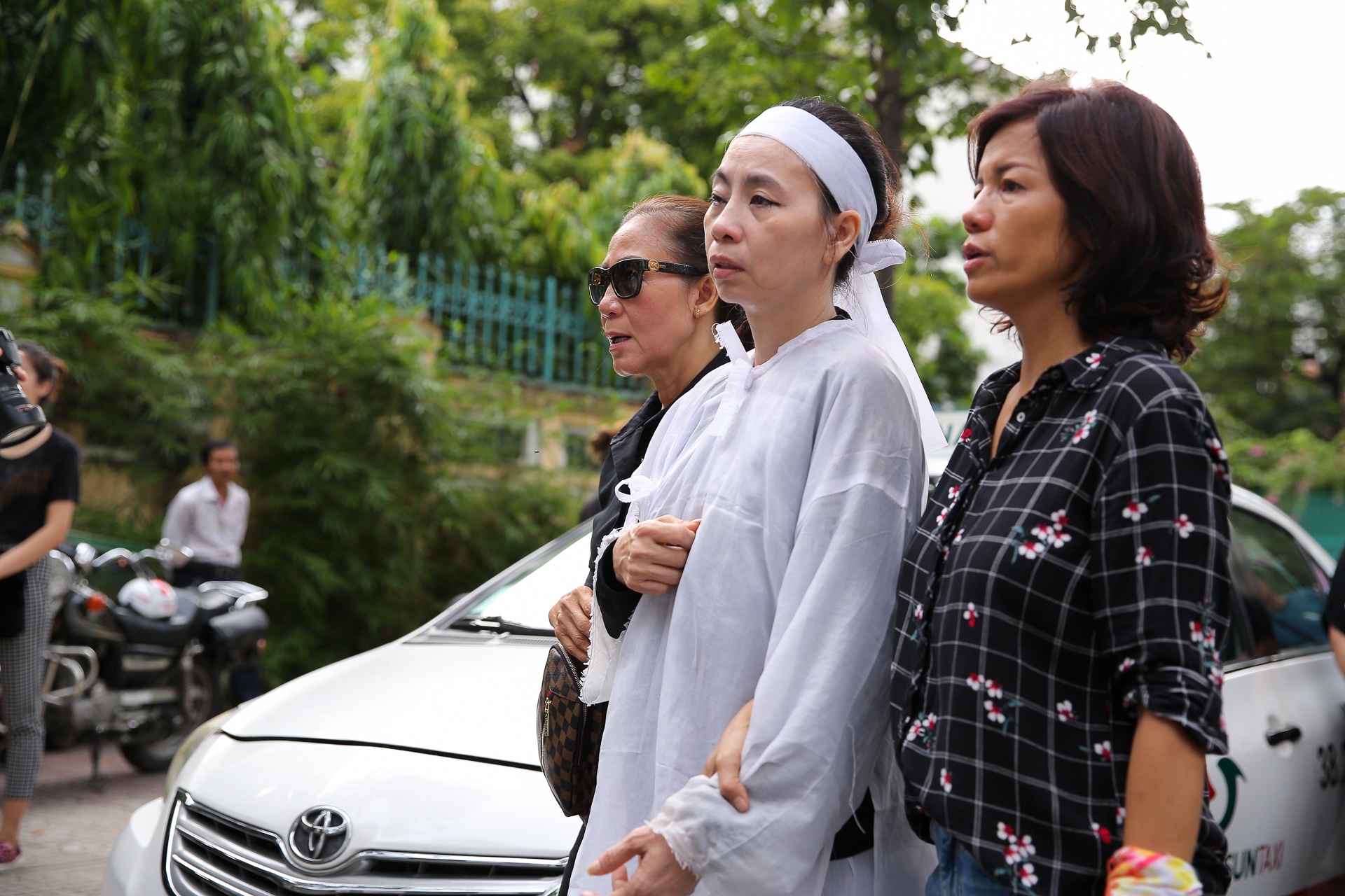 Dam tang nghe si Thanh Hoang anh 10