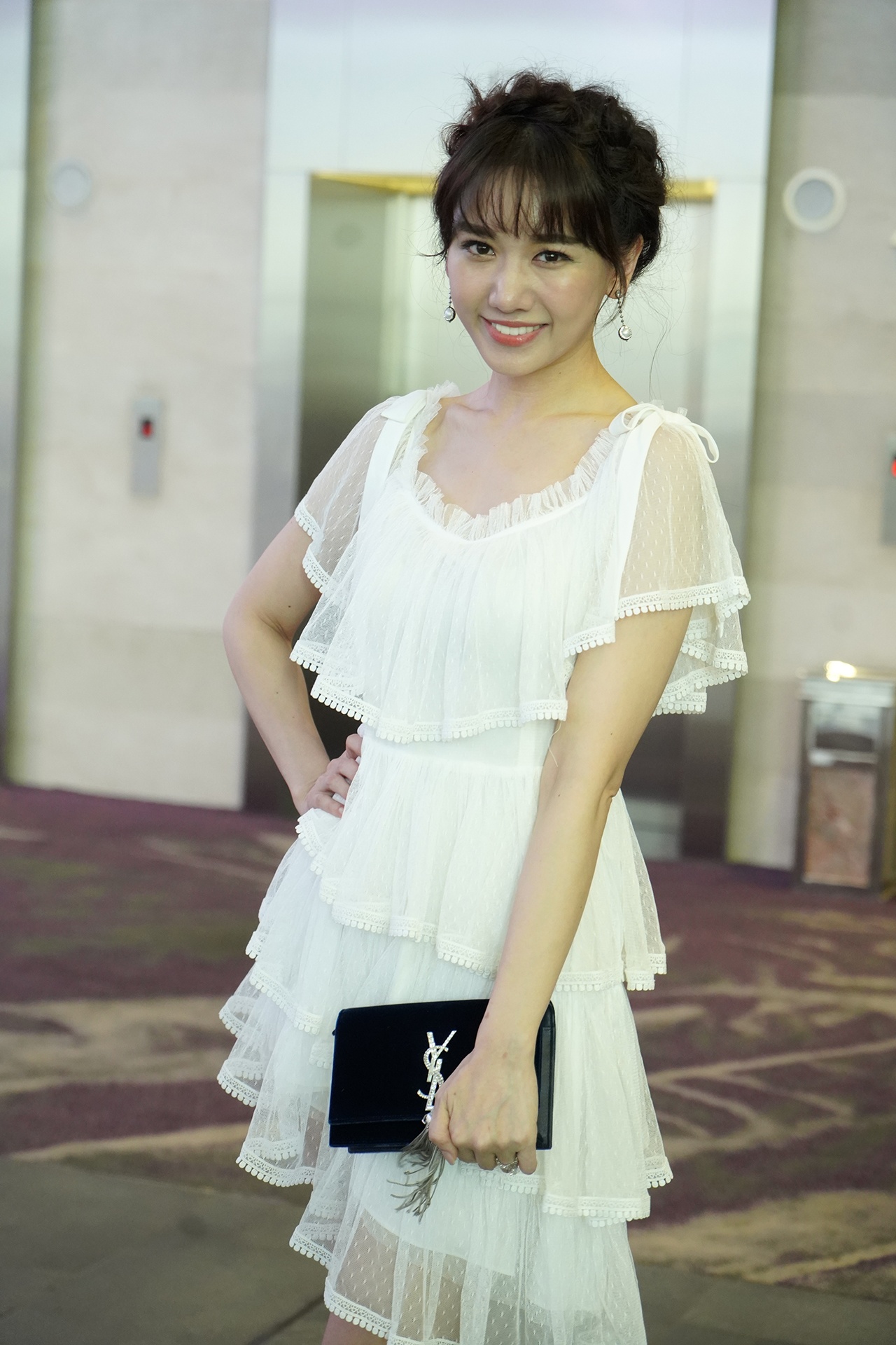 Hari Won thich lam viec voi Truong Giang hon chong anh 2