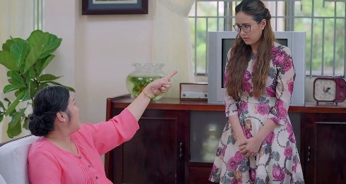 'Gao nep gao te': Ba Mai danh con gai vi yeu nguoi co tien an hinh anh