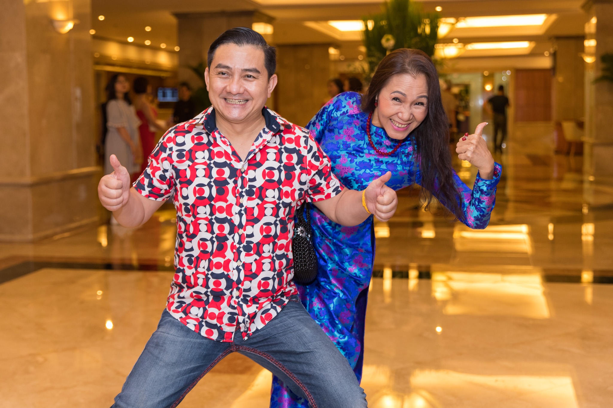 Dam cuoi con gai Hong Van o Sai Gon anh 13